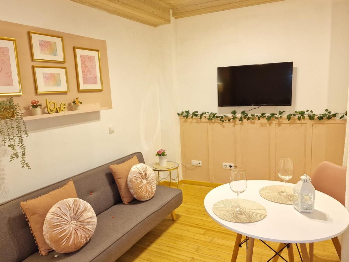 Cervantes Apartment Малага Экстерьер фото